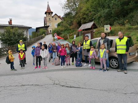 Slika 7 Pešbus Robindvor postaja Podgrad